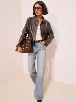 - Kort imitatieleren jack met kraag*Friends Like These Online