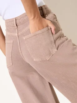 - Relaxte jeans met wijde pijpen*Friends Like These Outlet