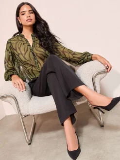 Collarless Long Sleeve Chiffon Blouse*Friends Like These New