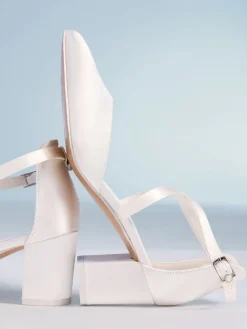 Satin Mid Block Heel Bridal Court Shoes*Friends Like These Best
