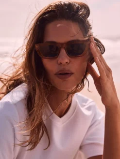 - Rectangular Sunglasses*Mint Velvet Best