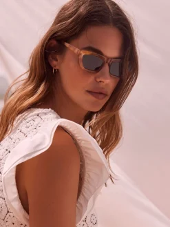 - Rectangular Sunglasses*Mint Velvet Best