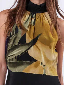 - Valeria Column Maxi Dress With Large Floral Print*Religion New