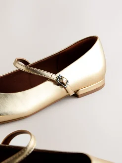 - Forever Comfort® Mary Jane-schoenen met vierkante neus*Next Clearance