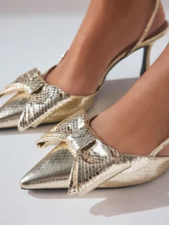 - Forever Comfort® schoenen met strik, hielbandje en spitse neus*Next Best