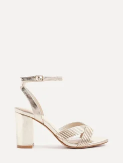 - City sandalen met blokhak en geribbelde voorband*Linzi Best