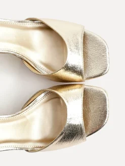 - Diva Platform Block Heels*Linzi