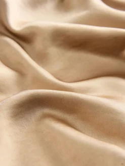 - Satijnen overhemd met lange mouwen*Next