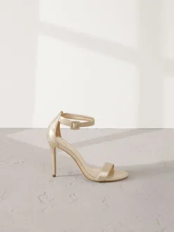 - Signature Premium leren sandalen met hoge ronde neus*Next Clearance