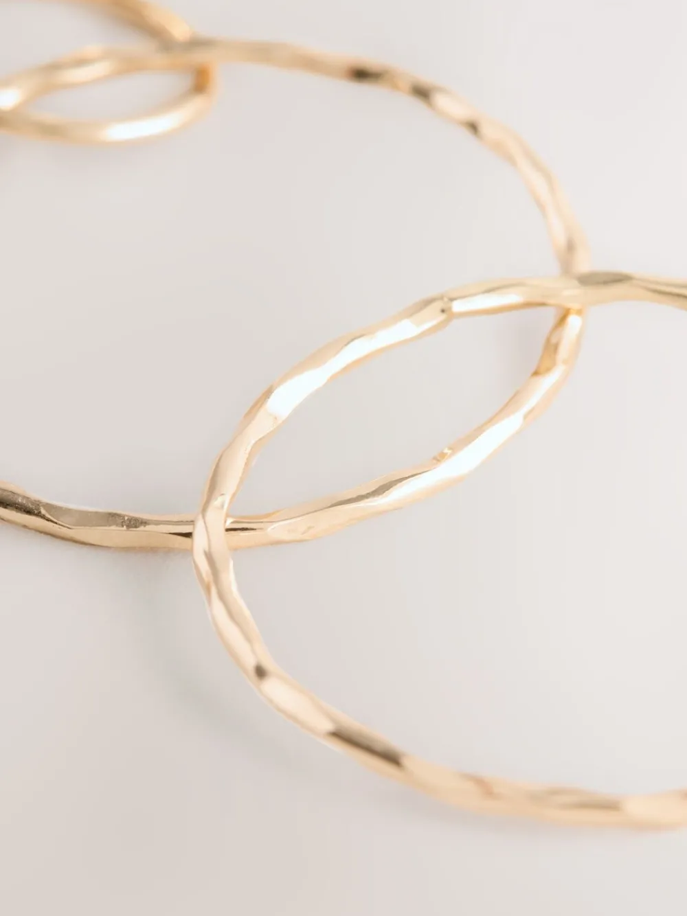 - Cirkelvormige oorhangers*Next Clearance