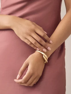 - Cross-Over Hinge Bangle*Next Clearance