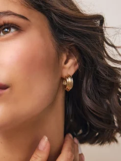 Goudkleurig - Grote oorringen*Next Online