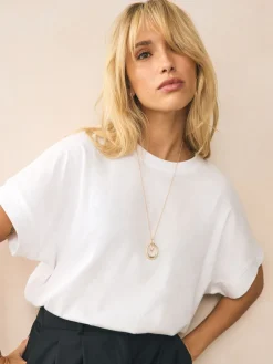 - Ketting met hangertje van vereende ringen*Next