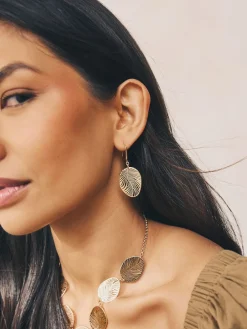 Goudkleurig - Opengewerkte oorhangers*Next Online