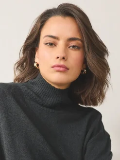 - Wide Small Hoop Earrings*Next Clearance