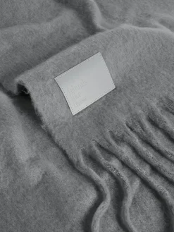 - behaaglijke geborstelde dekensjaal*Friends Like These Online