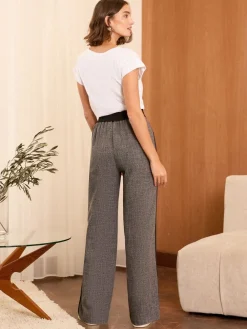 - broek met structuur, wijde pijpen en zijstreep*Love & Roses Outlet