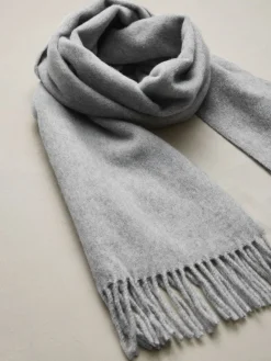 - N. Premium Made in Italy Midweight Scarf*Next Online