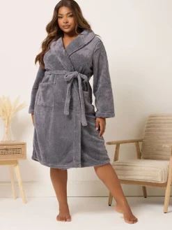 - Fluffy Shawl Collar Robe*Yours Curve Online