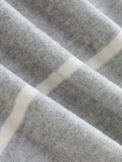 - Behaaglijke pyjama met lange mouwen*Next Best