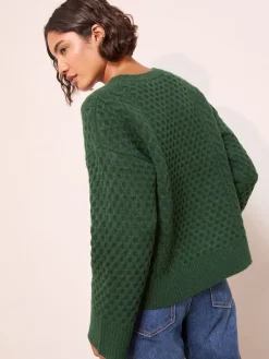 - trui met honingraatmotief*Friends Like These Clearance