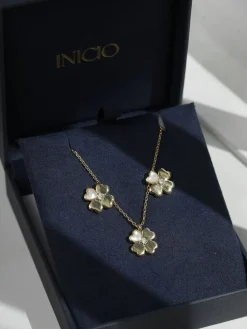 Cubic Zirconia Clover Set Gift Box*Inicio Clearance