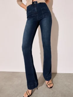 Inktblauw - jeans met zakken, hoge taille en uitlopende pijpen*Friends Like These Clearance