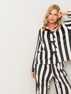 Bow Traditional Black Pyjamas Set*Jim Jam the Label Clearance