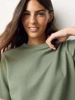 Kakigroen - Dik T-shirt met ronde hals en korte mouwen*Next Online