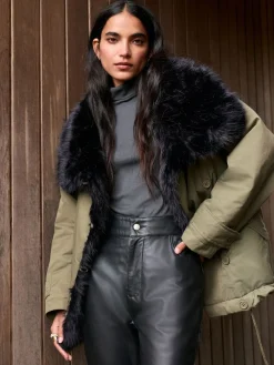 Kakigroen - Parka with Contrast Faux Fur Trim*Next Sale