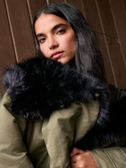 Kakigroen - Parka with Contrast Faux Fur Trim*Next Sale