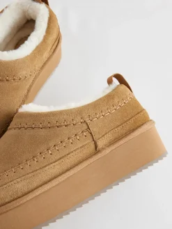 Kastanjebruin - Leather Cosy Borg Lined Slip-On Shoes*Next Clearance