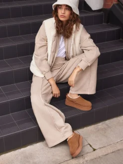 Kastanjebruin - Leather Cosy Borg Lined Slip-On Shoes*Next Clearance