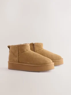 - Regenbestendige suède laarzen met plateauzool en voering van imitatiebont*Next Online