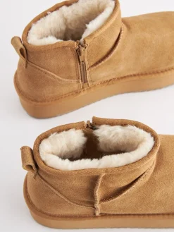 - Regenbestendige suède laarzen met plateauzool en voering van imitatiebont*Next Online