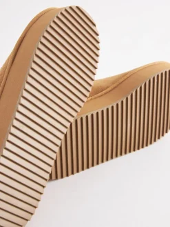 - Regenbestendige suède laarzen met plateauzool en voering van imitatiebont*Next Online