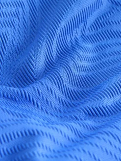 Korenbloemblauw met textuur - Hoogsluitend buikcorrigerend badpak*Next New