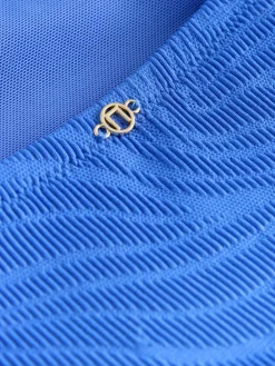 Korenbloemblauw met textuur - Hoogsluitend buikcorrigerend badpak*Next New