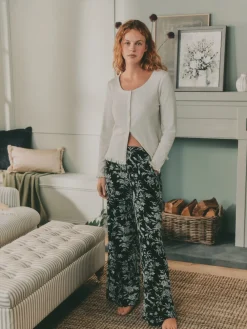 Pointelle Long Sleeve Pyjamas*Laura Ashley Online