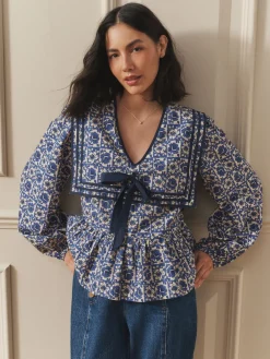 Sailor Collar Blouse*Laura Ashley Sale