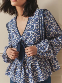 Sailor Collar Blouse*Laura Ashley Sale