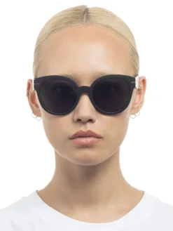 Capacious Sunglasses*Le Specs Best