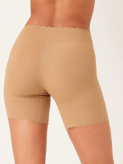 - Buik- en dijcorrigerende slip met geschulpte rand*Next Discount