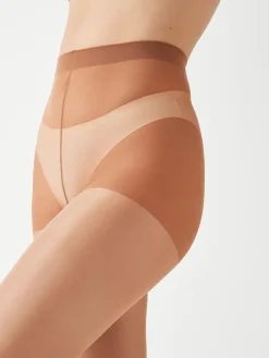 - Glanzende panty van 20 denier voor strakke billen, buik en dijen*Next Hot