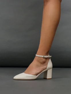 Licht beige - Leona pumps met blokhak en dichte hiel*Linzi Sale