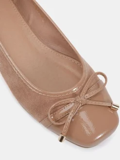 - CAPRICORN Soft Sqaure Toe Cap Bow Ballerinas*Novo Clearance