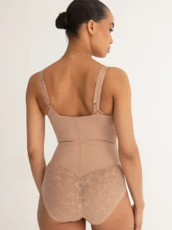 - Effortless Tummy Control Wear Your Own Bra Body Shapewear*Pour Moi