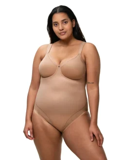 - - True Shape Sensation - Vormgevende body met beugel*Triumph Discount