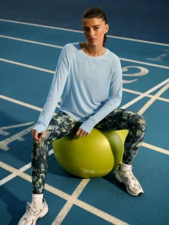 - Active Crew Neck Long Sleeve T-Shirt*Next Hot