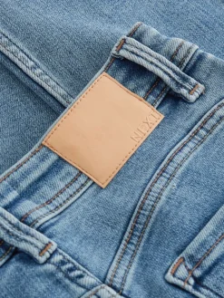 - Superzachte slim-fit jeans*Next New